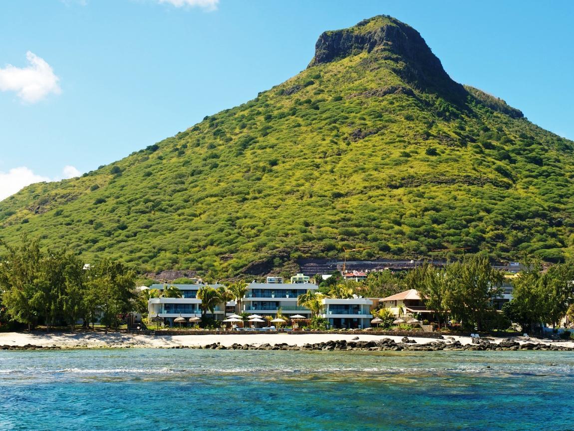 Leora Luxury Accommodation By Dream Escapes Tamarin Exterior photo